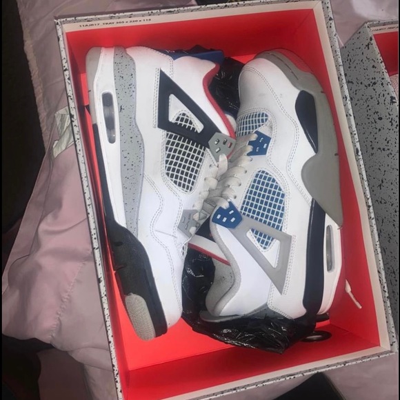 Shoes - Picture 2 of 2